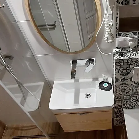 I Mieszkania Wakacyjne *