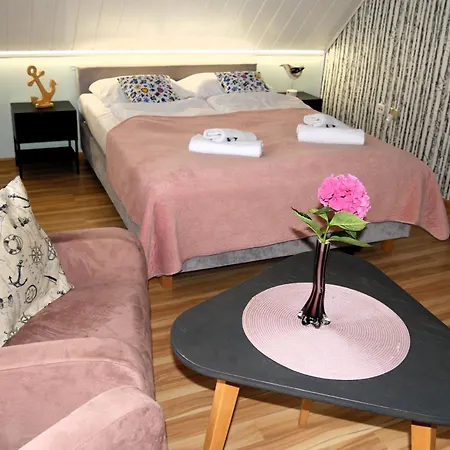 I Mieszkania Wakacyjne *